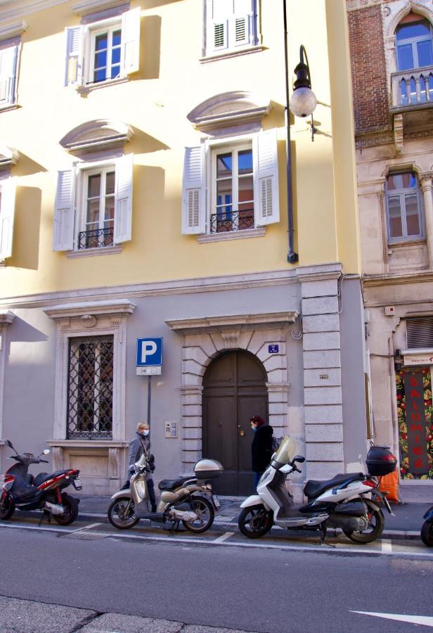 Casa Romano Suites Trieste Extérieur photo